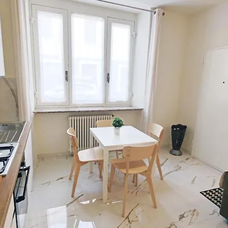 דירה Pl9 House